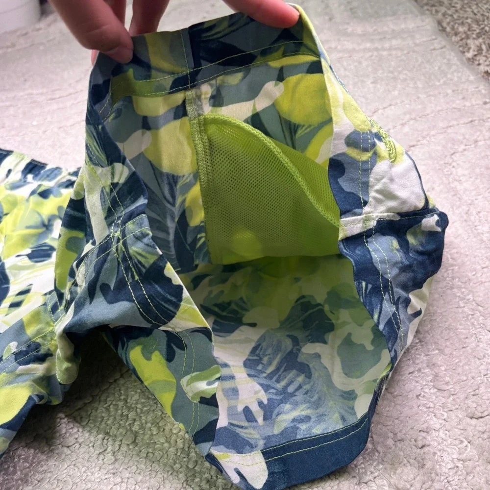 The North Face Shorts Mens Large Blue Green Floral‎ Camo Class V Pull-On